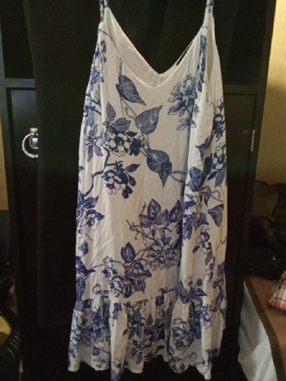 Lulus Garden Floral Dress Size L
